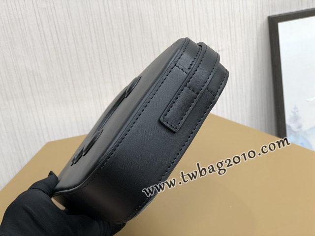 Celine專櫃2023新款凱旋門相機腋下包 199183 賽琳春夏限定款全皮肩背包 sldj2229